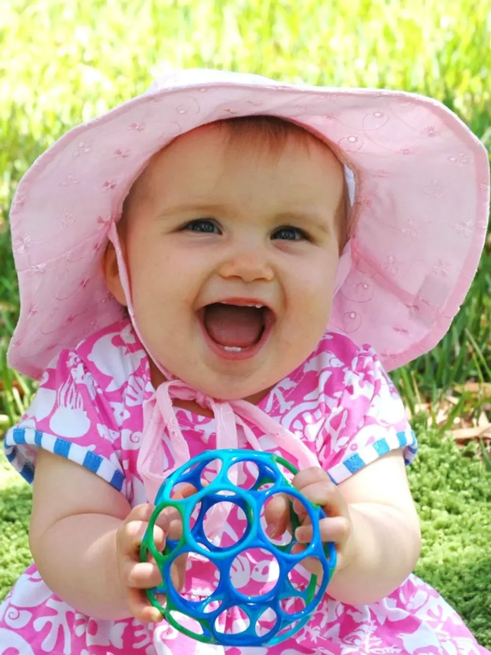 The Original Flap Happy Hat Baby Sun Cap 6-12 Months Pink Eyelet UPF 50 Ties Hat